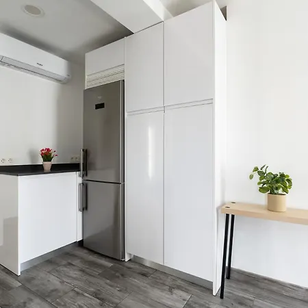 Malagasuite Sea View Apartment
